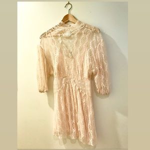 Free People white lace dress. Size 0